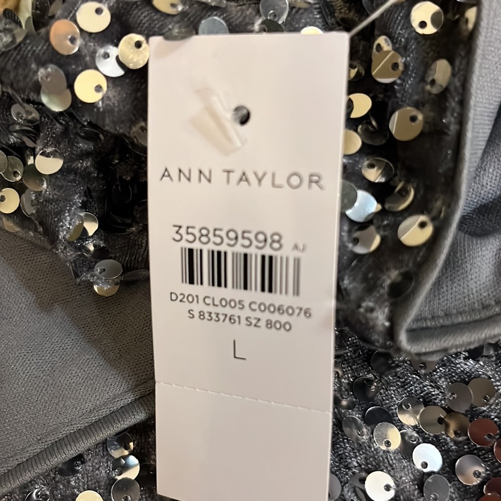 Ann Taylor , size L sequence top. Elegant - zipper..New w Tags. - Picture 11 of 11